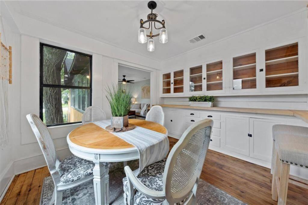 Villa The Pinewood House Waco Esterno foto