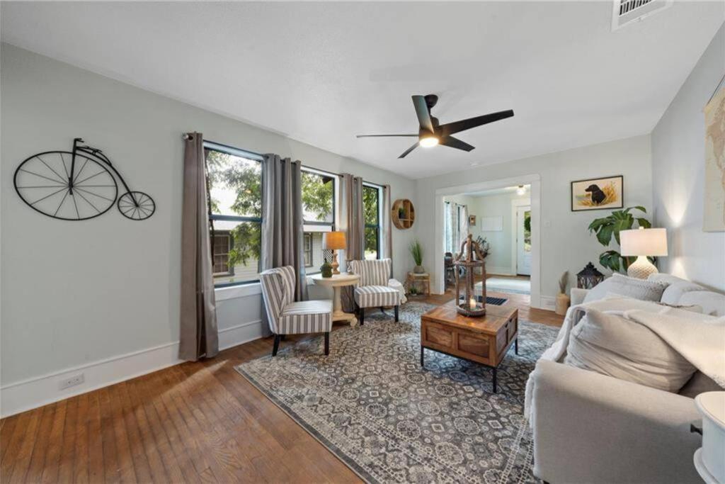 Villa The Pinewood House Waco Esterno foto