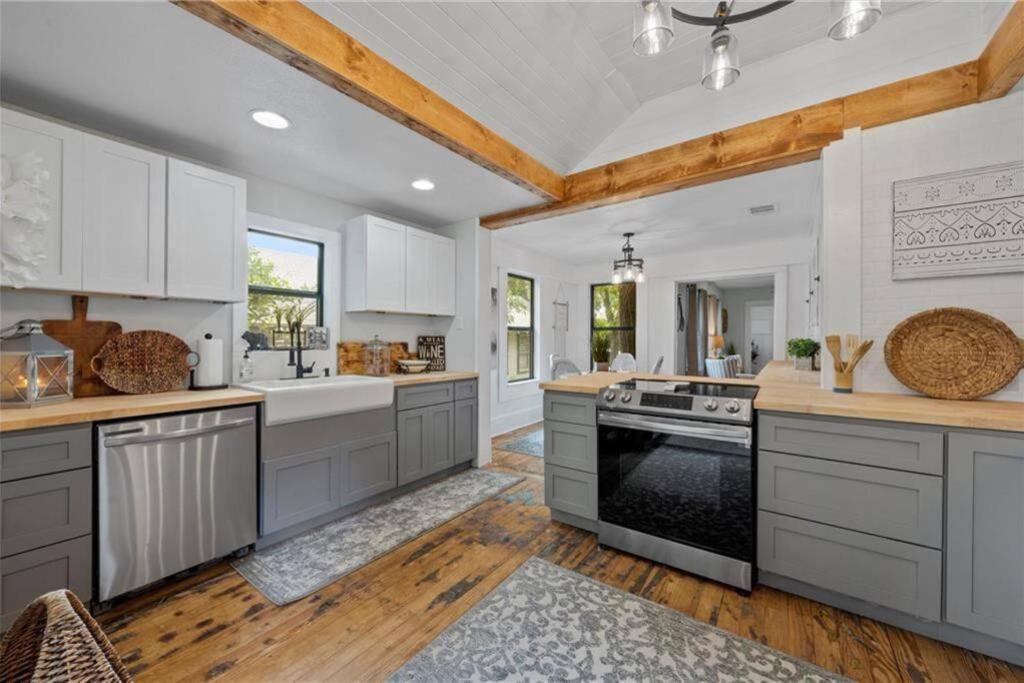 Villa The Pinewood House Waco Esterno foto